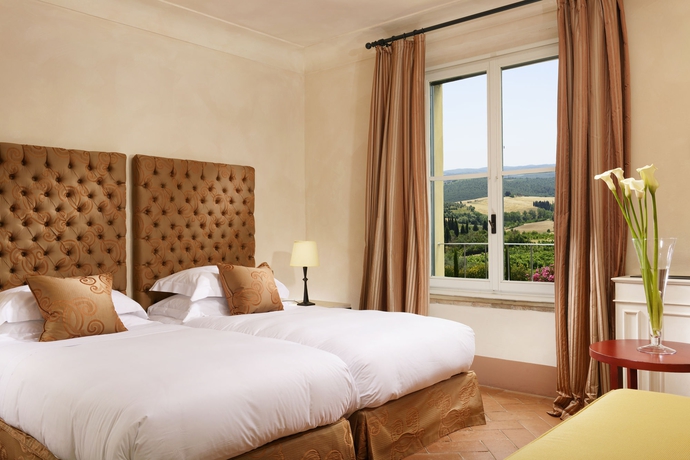 Imagen de la habitación del Hotel Como Castello Del Nero. Foto 7