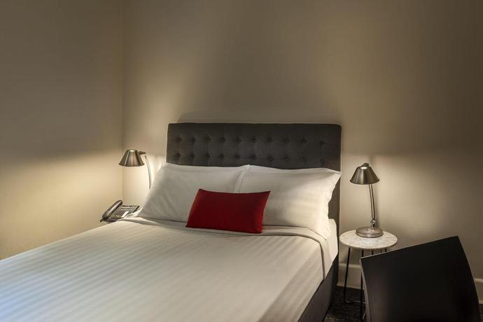 Imagen de la habitación del Hotel Como Court by Crest. Foto 6