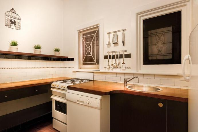 Imagen de la habitación del Hotel Como Court by Crest. Foto 11