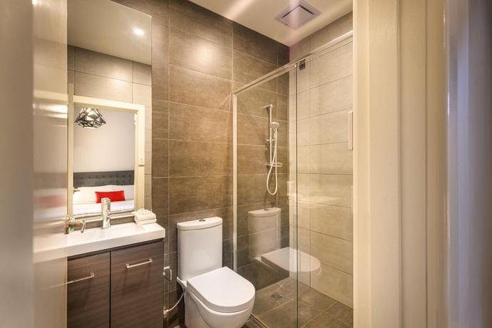 Imagen de la habitación del Hotel Como Court by Crest. Foto 17