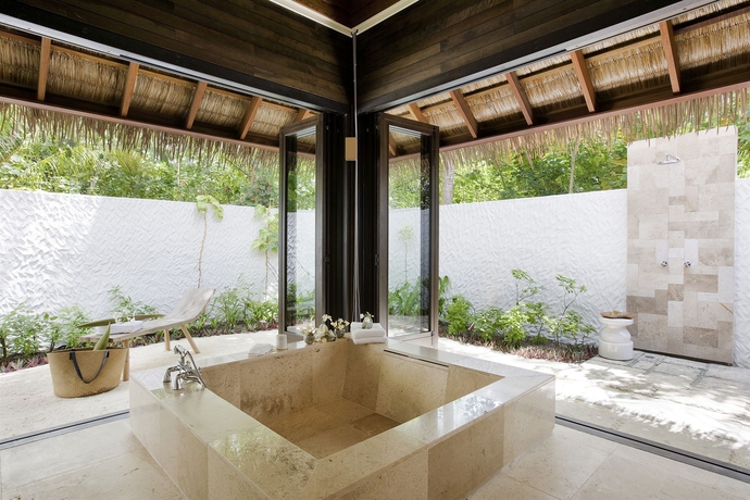 Imagen de la habitación del Hotel Como Maalifushi. Foto 6