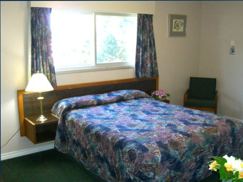 Imagen de la habitación del Hotel Comox Valley Inn and Suites. Foto 11