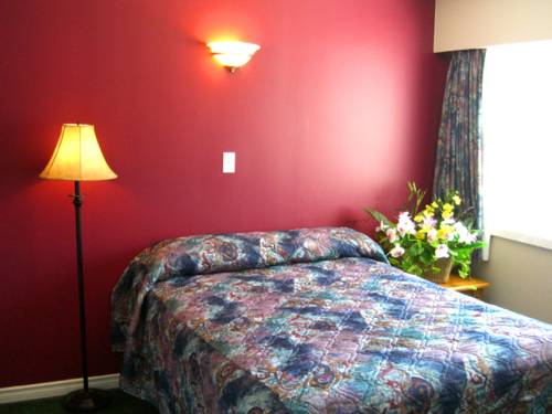 Imagen de la habitación del Hotel Comox Valley Inn and Suites. Foto 13