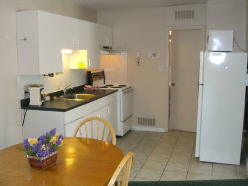 Imagen de la habitación del Hotel Comox Valley Inn and Suites. Foto 14