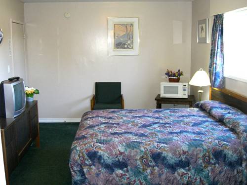 Imagen de la habitación del Hotel Comox Valley Inn and Suites. Foto 15