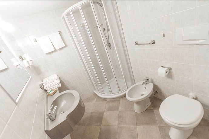 Imagen de la habitación del Hotel Compagnoni, SANTA CATERINA VALFURVA. Foto 11