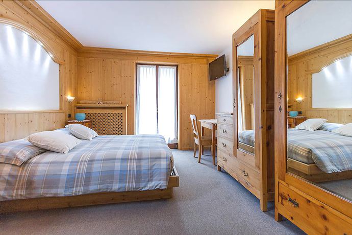 Imagen de la habitación del Hotel Compagnoni, SANTA CATERINA VALFURVA. Foto 13