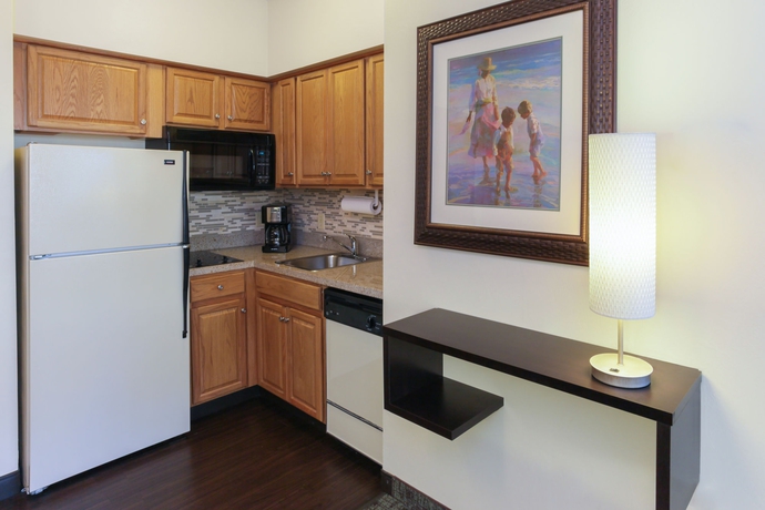 Imagen de la habitación del Hotel Compass By Margaritaville Naples. Foto 11