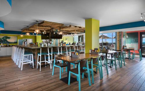 Imagen general del Hotel Compass Cove. Foto 5