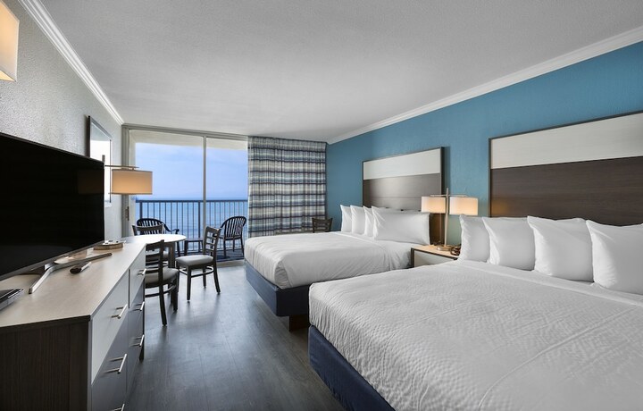Imagen general del Hotel Compass Cove Resort. Foto 3
