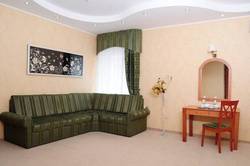 Imagen general del Hotel Compass Hotel. Foto 19