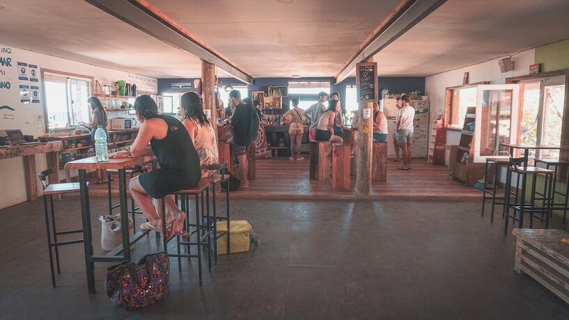 Imagen general del Hotel Compay Hostel Punta del Diablo. Foto 3