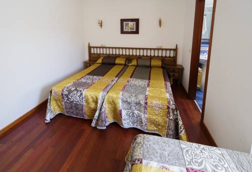 Imagen de la habitación del Hotel Complejo As Areas. Foto 3