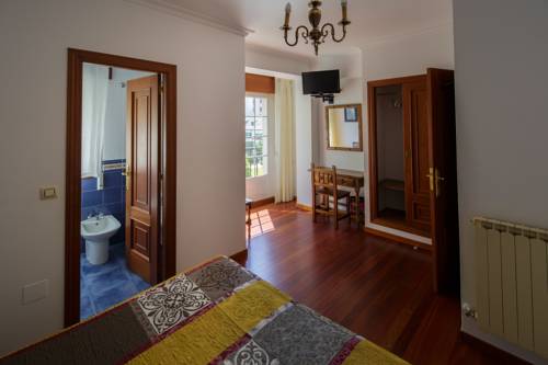 Imagen de la habitación del Hotel Complejo As Areas. Foto 4