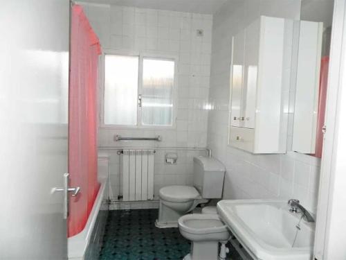 Imagen de la habitación del Hotel Complejo Bubal Formigal 3000. Foto 9