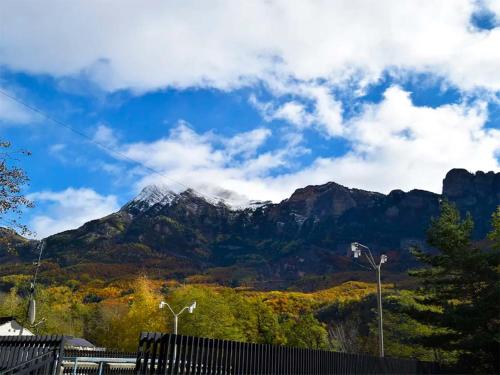 Imagen de los exteriores del Hotel Complejo Bubal Formigal 3000. Foto 17