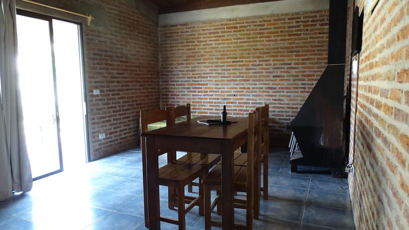 Imagen de la habitación del Hotel Complejo Cabanas Piriapolis. Foto 5