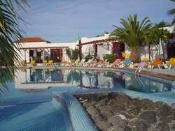 Imagen general del Hotel Complejo Castillo Beach. Foto 7