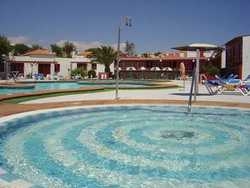 Imagen general del Hotel Complejo Castillo Beach. Foto 8