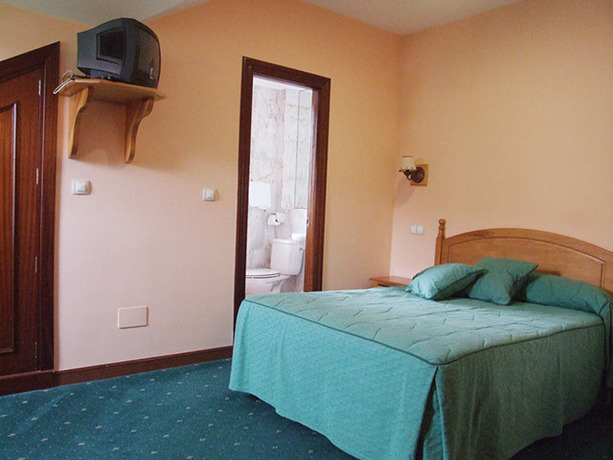 Imagen de la habitación del Hotel Complejo Copacabana. Foto 6