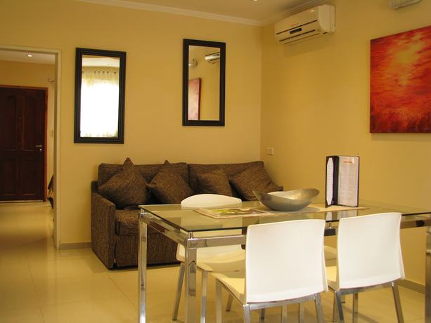 Imagen de la habitación del Hotel Complejo Don Gregorio. Foto 15