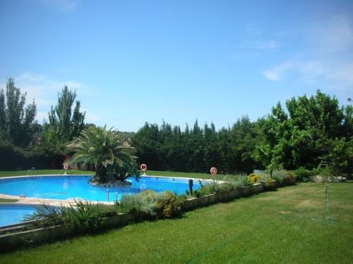 Imagen general del Hotel Complejo El 402. Foto 4