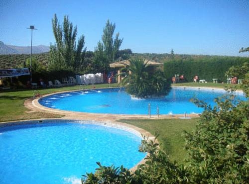 Imagen general del Hotel Complejo El 402. Foto 14