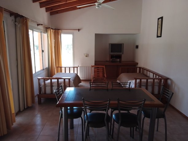 Imagen de la habitación del Hotel Complejo El Peregrino. Foto 17