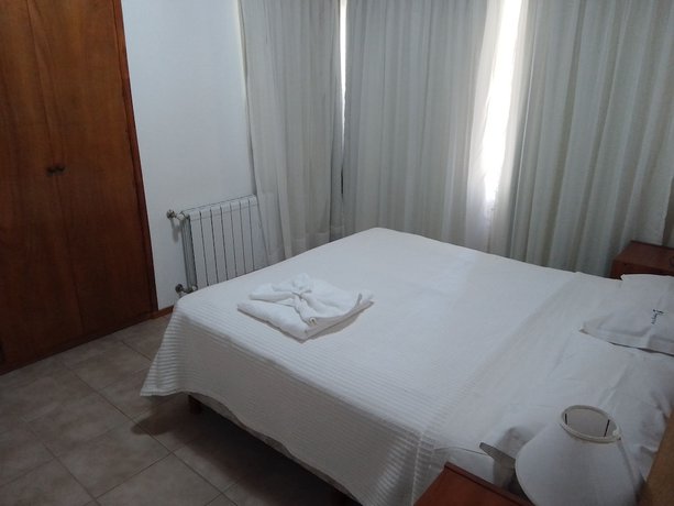 Imagen de la habitación del Hotel Complejo El Peregrino. Foto 18