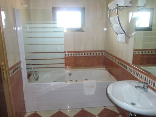 Imagen de la habitación del Hotel Complejo Hotel Alvaris. Foto 5