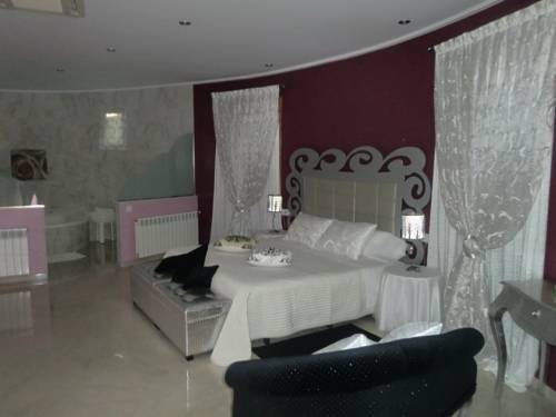 Imagen de la habitación del Hotel Complejo Hotel Alvaris. Foto 10