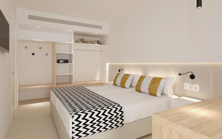 Imagen de la habitación del Hotel Complejo Inturotel Esmeralda Park/Cala Azul Park. Foto 2