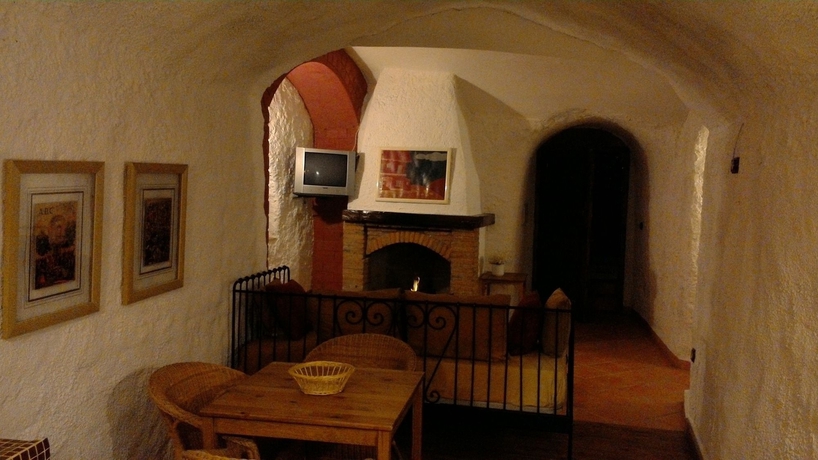 Imagen de los interiores del Hotel Complejo La Tala. Foto 15