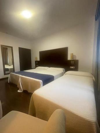 Imagen general del Hotel Complejo Leo 24H. Foto 13