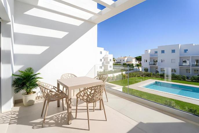 Imagen de los exteriores del Hotel Complejo Los Drogos. Foto 8