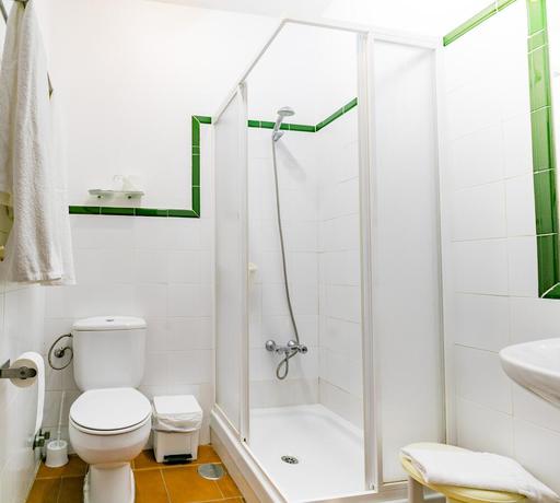 Imagen de la habitación del Hotel Complejo Los Veneros 1*. Foto 6