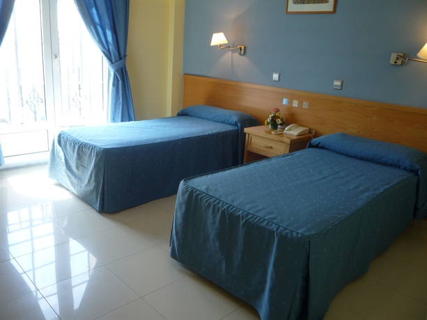 Imagen de la habitación del Hotel Complejo Paris. Foto 8