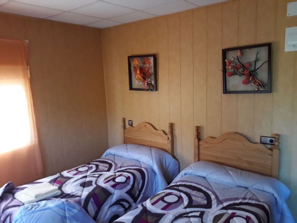 Imagen de la habitación del Hotel Complejo Recreativo Ba&ntilde;os del Sagrario. Foto 6