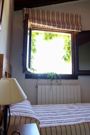 Imagen de la habitación del Hotel Complejo Rural Cortijo el Marqu&eacute;s. Foto 9