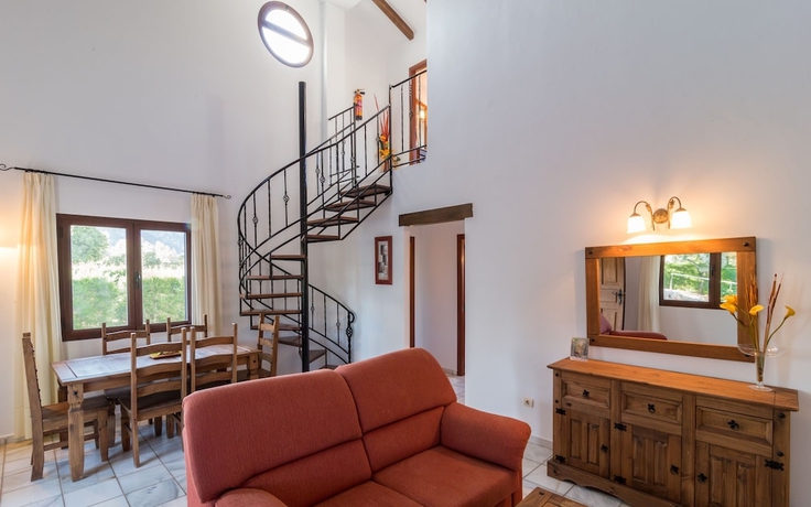 Imagen de la habitación del Hotel Complejo Rural Ibipozo. Foto 5