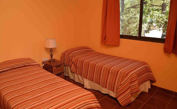 Imagen de la habitación del Hotel Complejo Tajamar. Foto 9