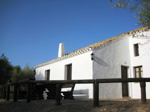 Imagen de la habitación del Hotel Complejo Tajo Del Águila. Foto 6