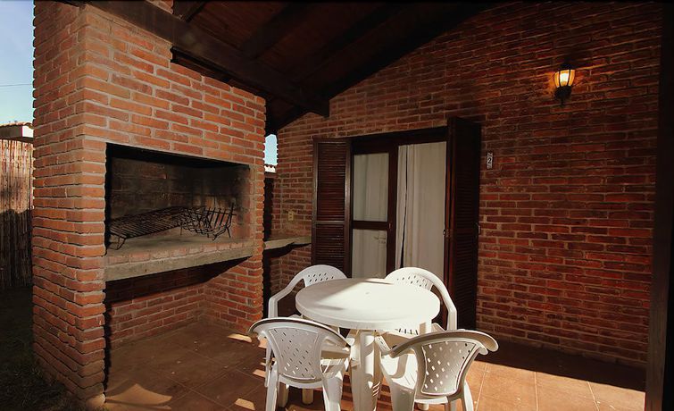 Imagen de la habitación del Hotel Complejo Tur&iacute;stico Piccola Marina. Foto 9