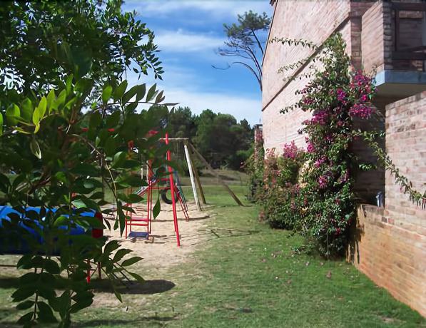 Imagen de los exteriores del Hotel Complejo Tur&iacute;stico Piccola Marina. Foto 15