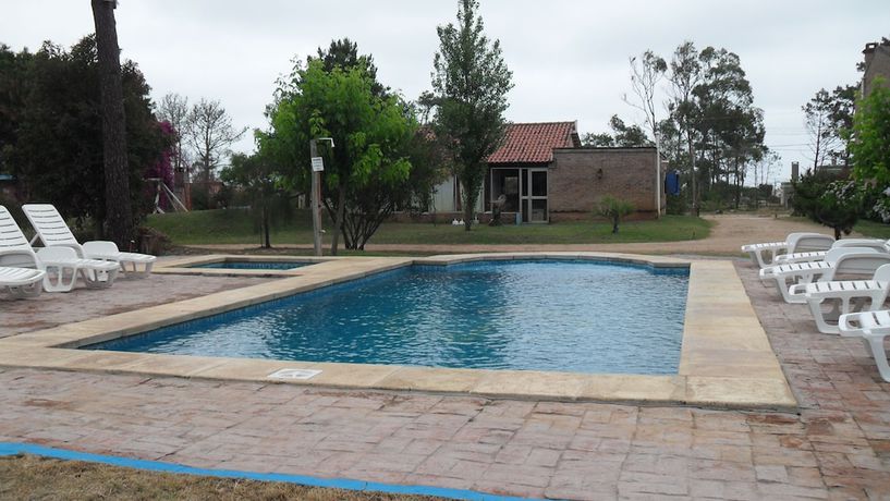 Imagen de la piscina del Hotel Complejo Tur&iacute;stico Piccola Marina. Foto 19