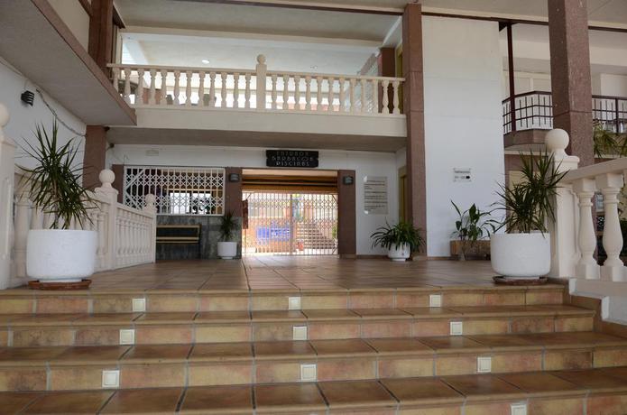 Imagen de los interiores del Hotel Complejo Turistico La Pinada. Foto 11