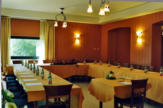 Imagen de los interiores del Hotel Complesso L'oasi. Foto 14