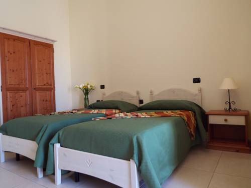 Imagen de la habitación del Hotel Complesso Turistico Alberghiero Delle Rose. Foto 2