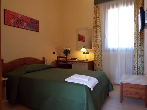 Imagen de la habitación del Hotel Complesso Turistico Alberghiero Delle Rose. Foto 9