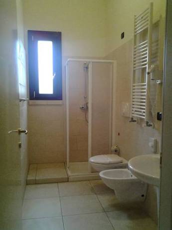 Imagen de la habitación del Hotel Complesso Turistico Alberghiero Delle Rose. Foto 12